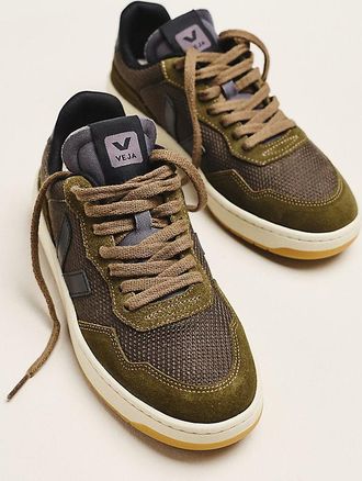Veja V-90 Sneakers
