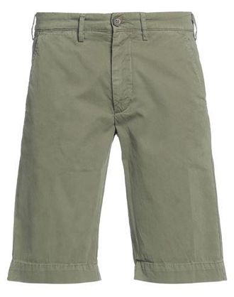 Lyle & Scott Shorts & Bermuda Shorts