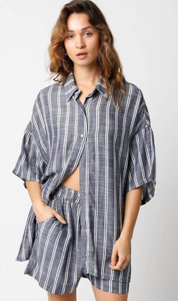 Olivaceous Olivia Short Sleeve Button Down Top In Blue