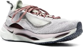 Nike Low-Top Sneaker - Spark Flyknit Sneakers - Gr. 36,5 (EU) - in Grau - für Damen