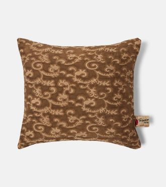 Lyria Acuzio cushion