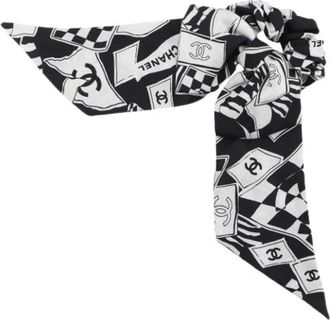 Chanel Pre-owned Accessories, female, Multicolor, Size: ONE SIZE Pre-owned Coco Mark Silk Scrunchie