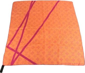 Louis Vuitton Pre-owned Scarves, female, Orange, Size: ONE SIZE Pre-owned Vintage Silk Scarf