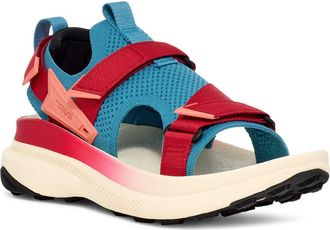 Teva Aventrail Sandal in Larkspur/Scarlet at Nordstrom, Size 10.5