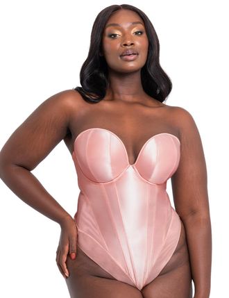 Curvy Kate Womens Classique Plunge Strapless Bodysuit - Powdery Pink Polyamide - Size 36GG