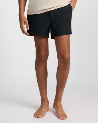 Onia Calder Side Elastic 4 Swim Trunk in Black at Nordstrom, Size 34