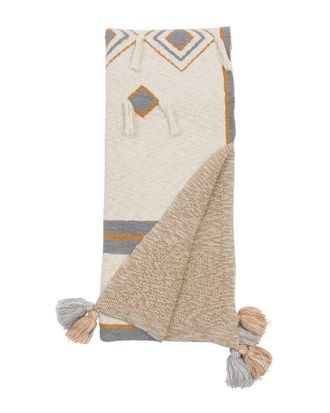 Amity Home Axel Throw