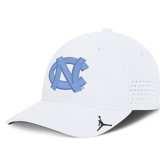 Nike Mens North Carolina Sideline Practice Jordan Brand Dri-FIT College Hat in White | JC5B10ANCN-3XB