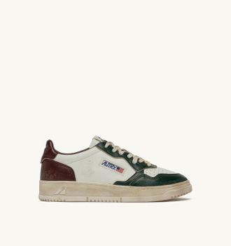 Autry SNEAKERS MEDALIST LOW SUPER VINTAGE IN PELLE BIANCA PINE GROVE E RUM RAISIN