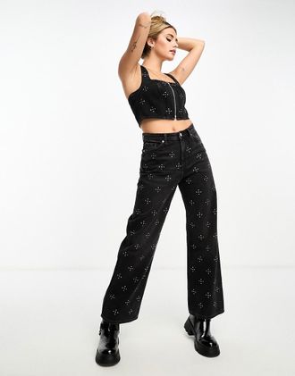 Monki Iku - Jeans ampi nero slavato a vita alta decorati con strass in coordinato