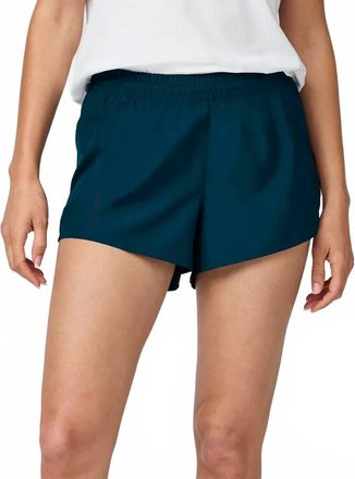 Brooks Dash Running Shorts In Cosmo