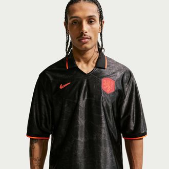 Nike Netherlands Energy Nike Mens Dri-FIT Short-Sleeve Soccer Top in Black | IH1868-010