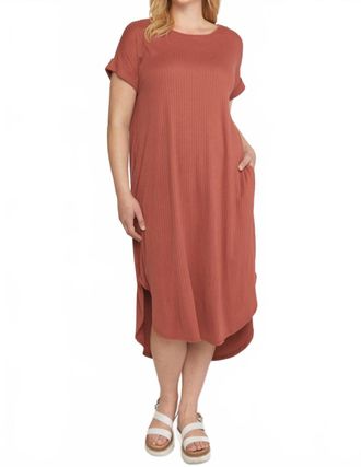 Entro Ribbed Pocket Midi Dress In Terra Cotta