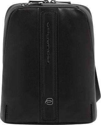 Piquadro Tassen, Heren, Zwart, ONE Size, Leer, Verticale Leren Crossbody Tas voor i Pad mini