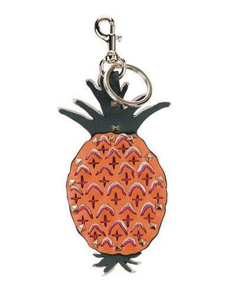 【関税＆送料込み】Valentino Garavani Coeur  Key Ring Valentino Garavani VLOGO Signature Heart Charm Keyring