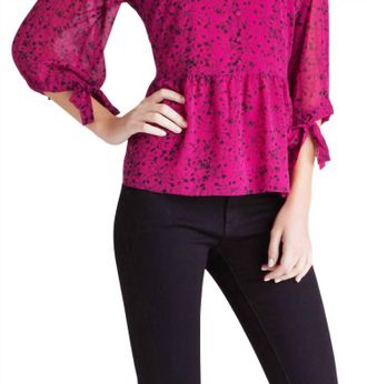 Kensie Button Front V-Neck Long Sleeve Top In Floral Vines
