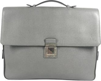 Louis Vuitton Pre-owned Handbags, male, Gray, Size: ONE SIZE Pre-owned Taiga Briefcase