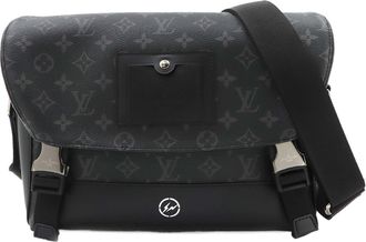Louis Vuitton Monogram Eclipse Monogram Eclipse Handbag Shoulder Bag (Pre-Owned)