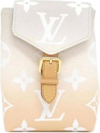 Louis Vuitton Pre-owned Backpacks, female, White, Size: ONE SIZE Pre-owned Canvas louis-vuitton-bags