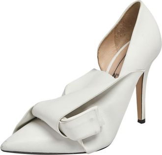 N&deg;21 N&ordm;21 White Leather Knot Pointed Toe Pumps