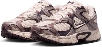 Nike V5 RNR SE Womens Shoes Silt Red/Silt Red/Tattoo/Burgundy Ash : 11.5 B - Medium, Faux Leather