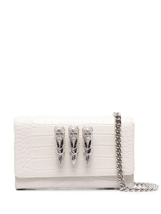 Philipp Plein skull-charm crossbody clutch bag - women - Calf Leather - One Size - White