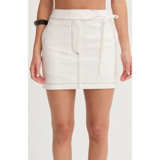 Crescent Contrast Stitch Mini Skirt in White at Nordstrom, Size X-Small
