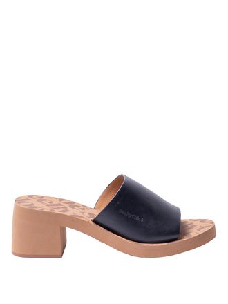 See By Chlo&eacute; Essie mules