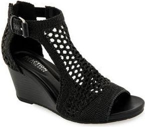 Kenneth Cole Reaction Gracie Wedge Sandal in Black Raffia at Nordstrom Rack, Size 8.5