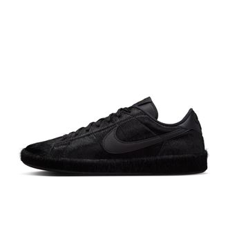 Nike Mens Tennis Classic CS PRM Shoes in Black | JA8560-001