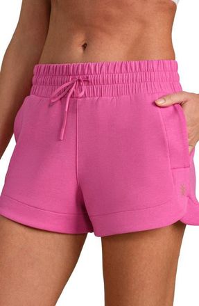 Rhone DreamGlow Shorts in Pink Rose at Nordstrom, Size Xx-Large