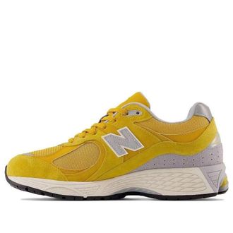 New Balance 2002R Egg yolk M2002RHT
