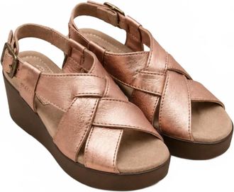 Sbicca Womens Daytona Wedge Sandal In Rose Gold