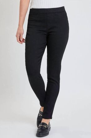 YMI Missy High Rise Jegging In Black
