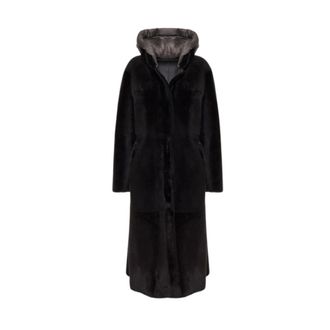 Gimos Lange omkeerbare merinoschapenvachtjas met afneembare capuchon - Dames - Mantels - Bruin - Maat: XS Zijde