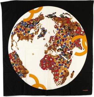 Chanel Pre-owned Scarves, female, Black, Size: ONE SIZE Pre-owned Silk scarves