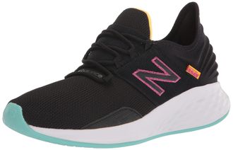 New Balance Womens Fresh Foam Roav V1 Running Shoe, Black/Green/White, 6