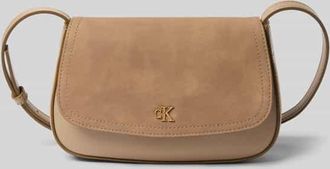 Calvin Klein Handtasche mit Label-Detail in Beige, Gr&ouml;&szlig;e 1