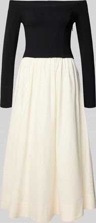 Forever New Cocktailkleid mit Carmen-Ausschnitt Modell Savannah in Black, Größe 36