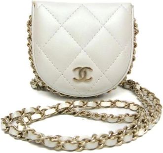 Chanel Pre-owned Mini Bags, female, White, Size: ONE SIZE Pre-owned Pearl Wallet