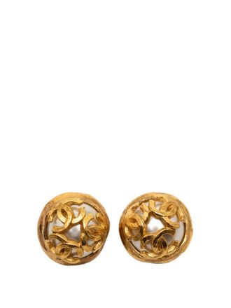Chanel 1994 Gold Plated Triple CC Faux Pearl Clip on Earrings costume earrings - Bianco