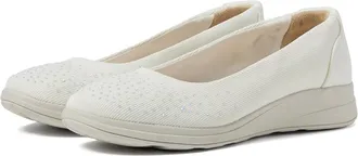 Bzees Golden Bright Slip-On Loafers Womens Flat Shoes White : 7.5 M, Synthetic