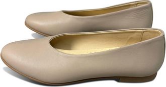 Andanines Womens Toucan Ballet Flats In Nude Leather