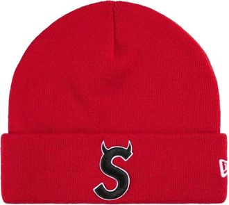 SUPREME x New Era SS26 Devil S Logo Beanie Red SUP-SS26-1018-RED