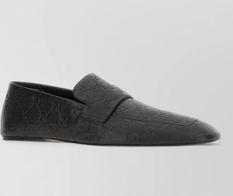 Gucci leather loafers round toe embossed pattern