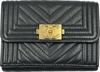 Chanel Black Leather Wallet (Tri-Fold) (Pre-Owned)