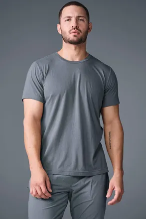 Alo | Triumph T-Shirt in Steel Grey Blue, Size: Medium