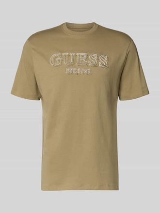 Guess T-Shirt mit Label-Detail in Khaki, Gr&ouml;&szlig;e XXL