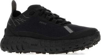 Norda Canvas Low-Top Sneakers - Black