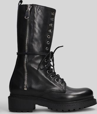 M&eacute;tisse Combat Boots